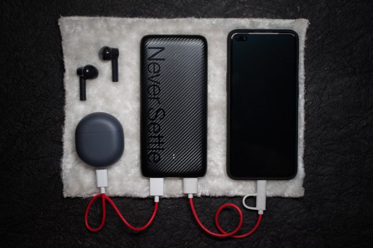 stay powered musthave - Stay Powered Up: 7 Must-Have Gadgets for Your Devices