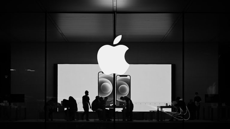 apples device leasing - Apple's New Device Leasing Program: Is It Smarter Than Buying?