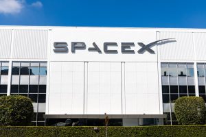 spacexs first public - SpaceX's First Public Earnings Report: Analyzing the $7.8B Revenue Milestone and Stock Volatility